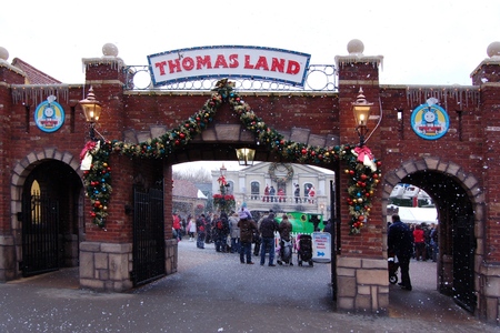 Christmas at Thomas Land at Drayton Manor thomasland-001