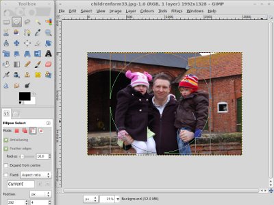 GIMP screenshot using elipse select tool
